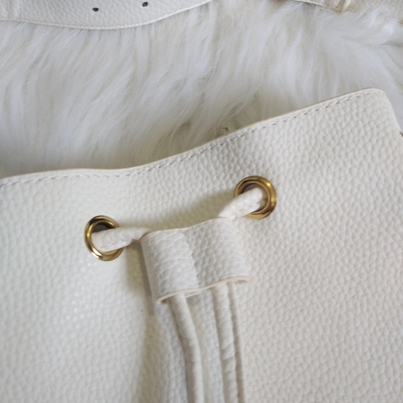 New Bucket Bag/BumBag Purse - Picture 4 of 12